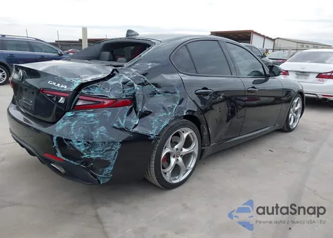 2019 Alfa Romeo Giulia Ti Sport Rwd z USA, uszkodzony, nr VIN ZARFAMBN8K7604225